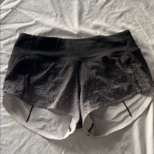Lululemon Speed Up Short *2.5”